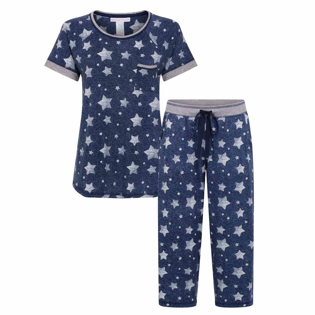 Stars patterned T-Shirt and Pants as a part of the René Rofé 2 Pack Polysuede Yummy Butter Soft Capri Set