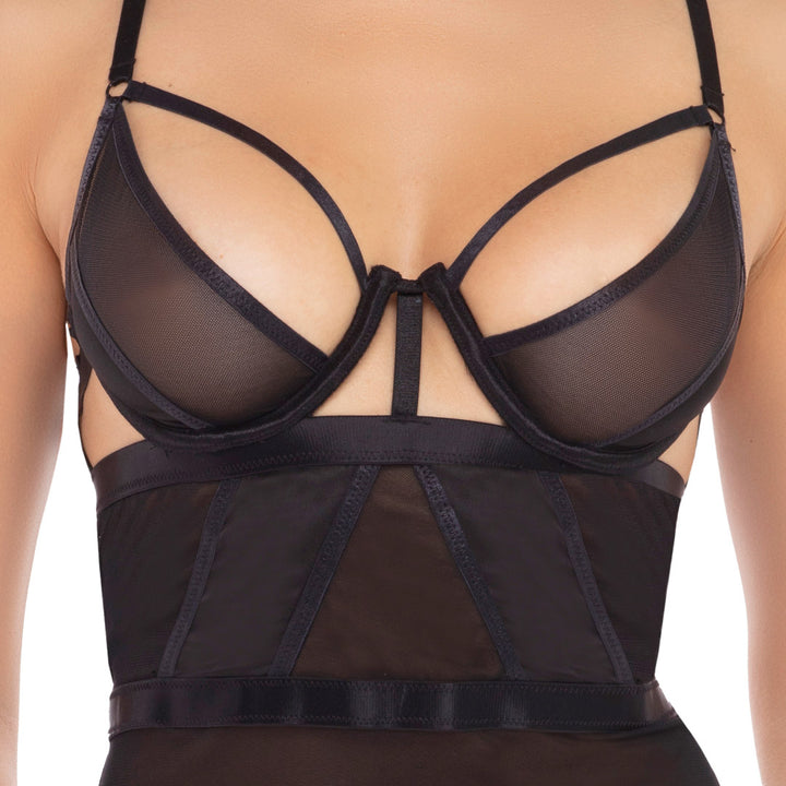 New In Town 2 Piece Chemise Set in Black by René Rofé
